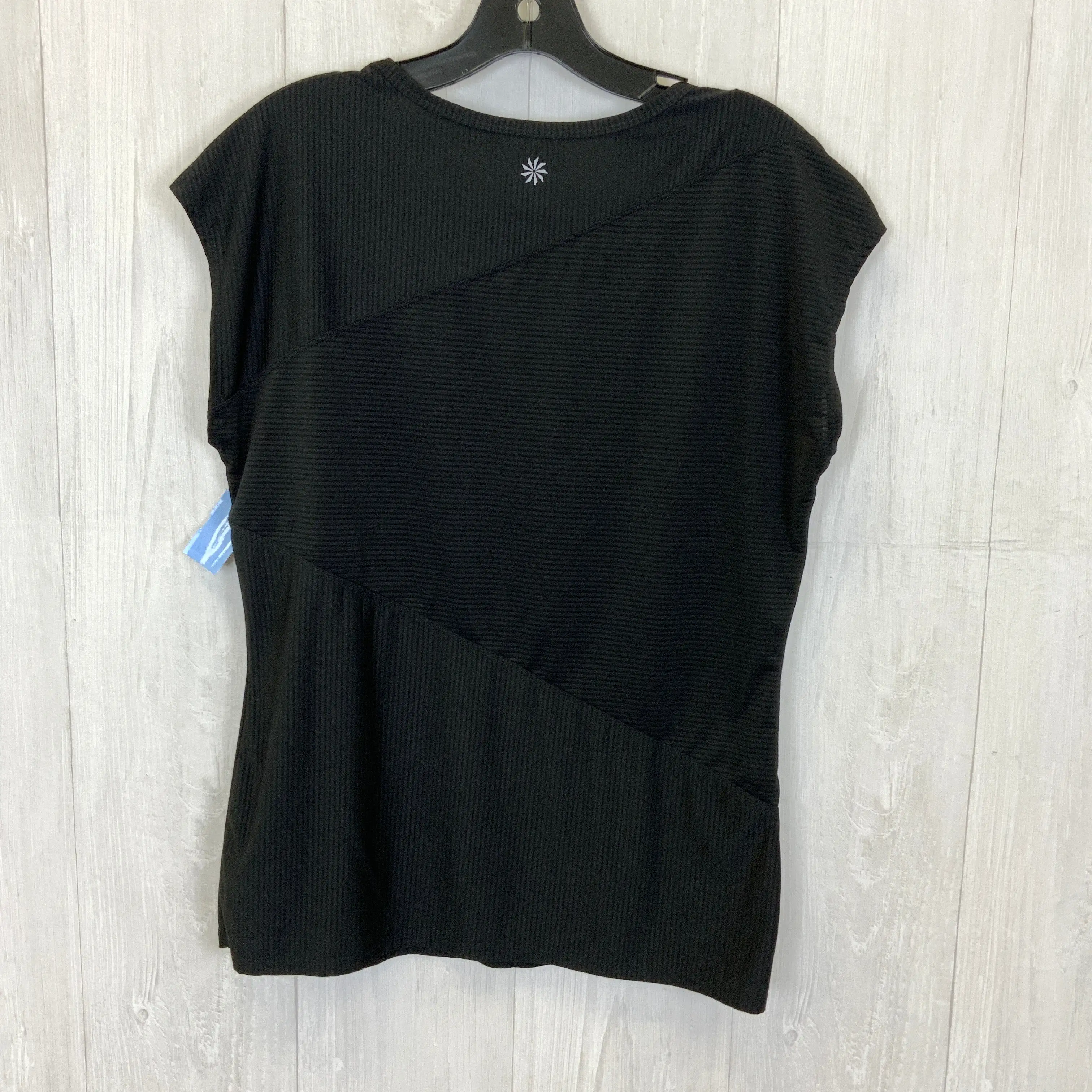 Athletic Top Short Sleeve By Athleta  Size: M