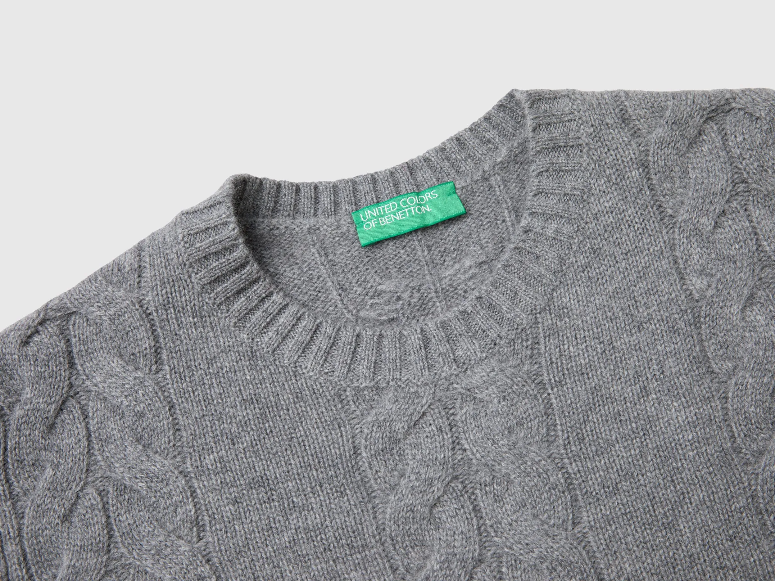 Cable knit sweater in pure cashmere - Dark Gray | Benetton