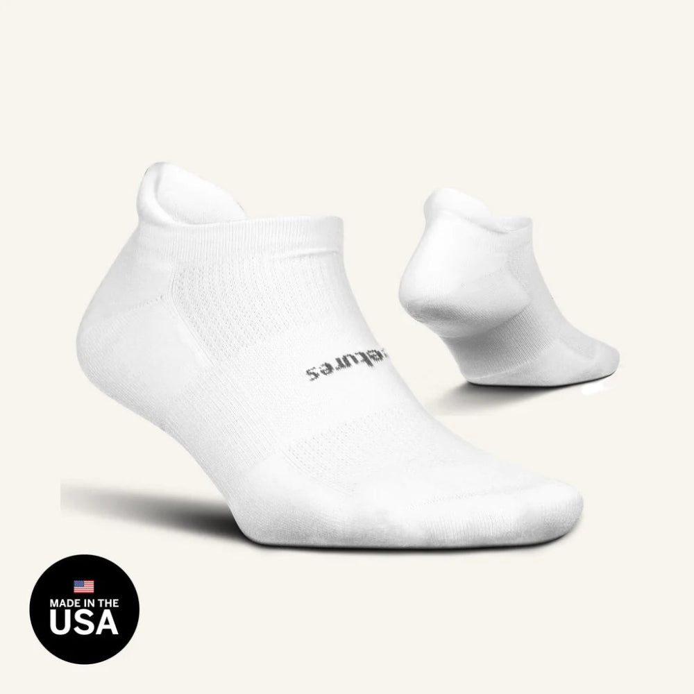 Feetures High Performance Max Cushion No Show Tab Socks - White