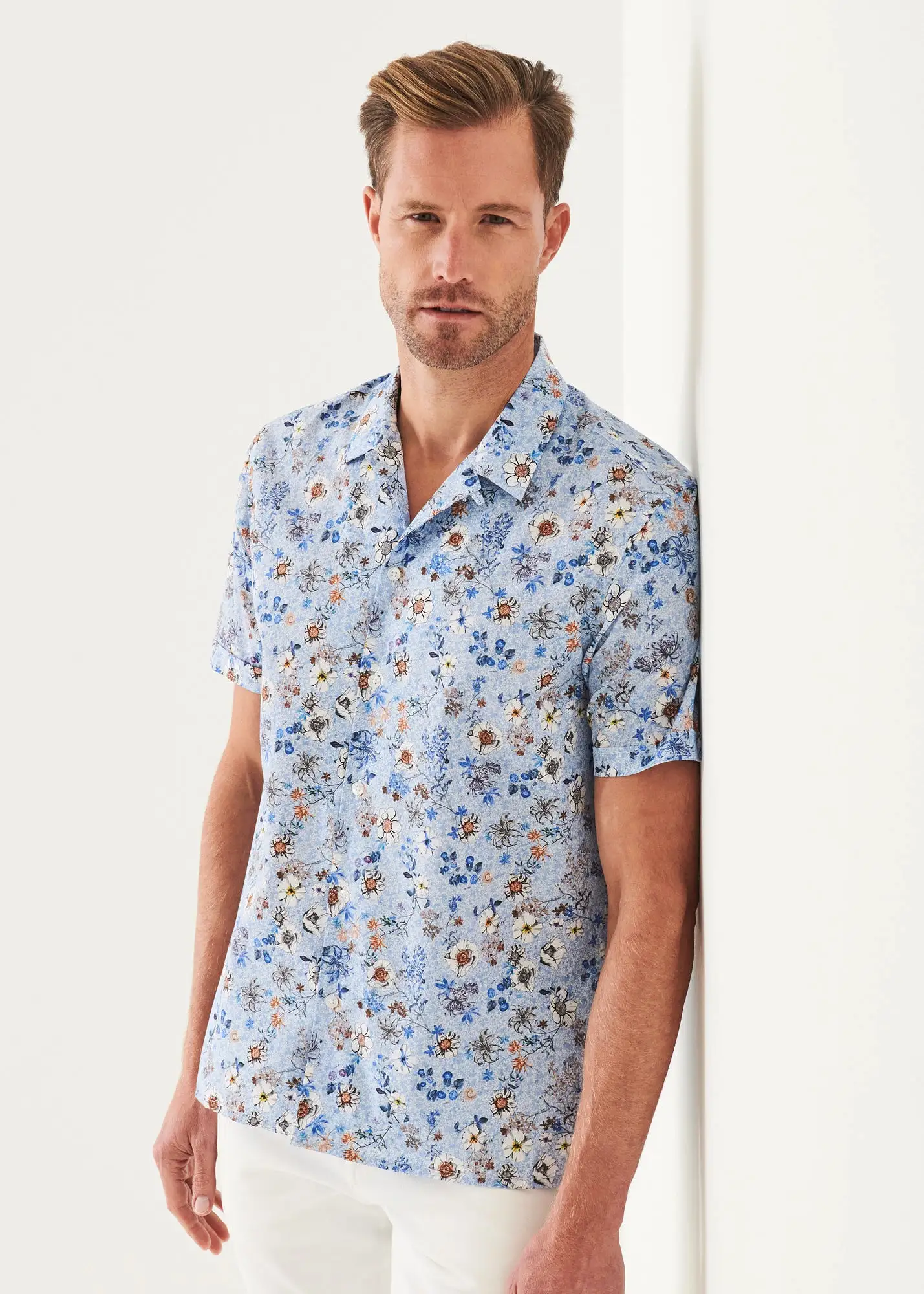 FLORAL PRINT CAMP COLLAR SHIRT