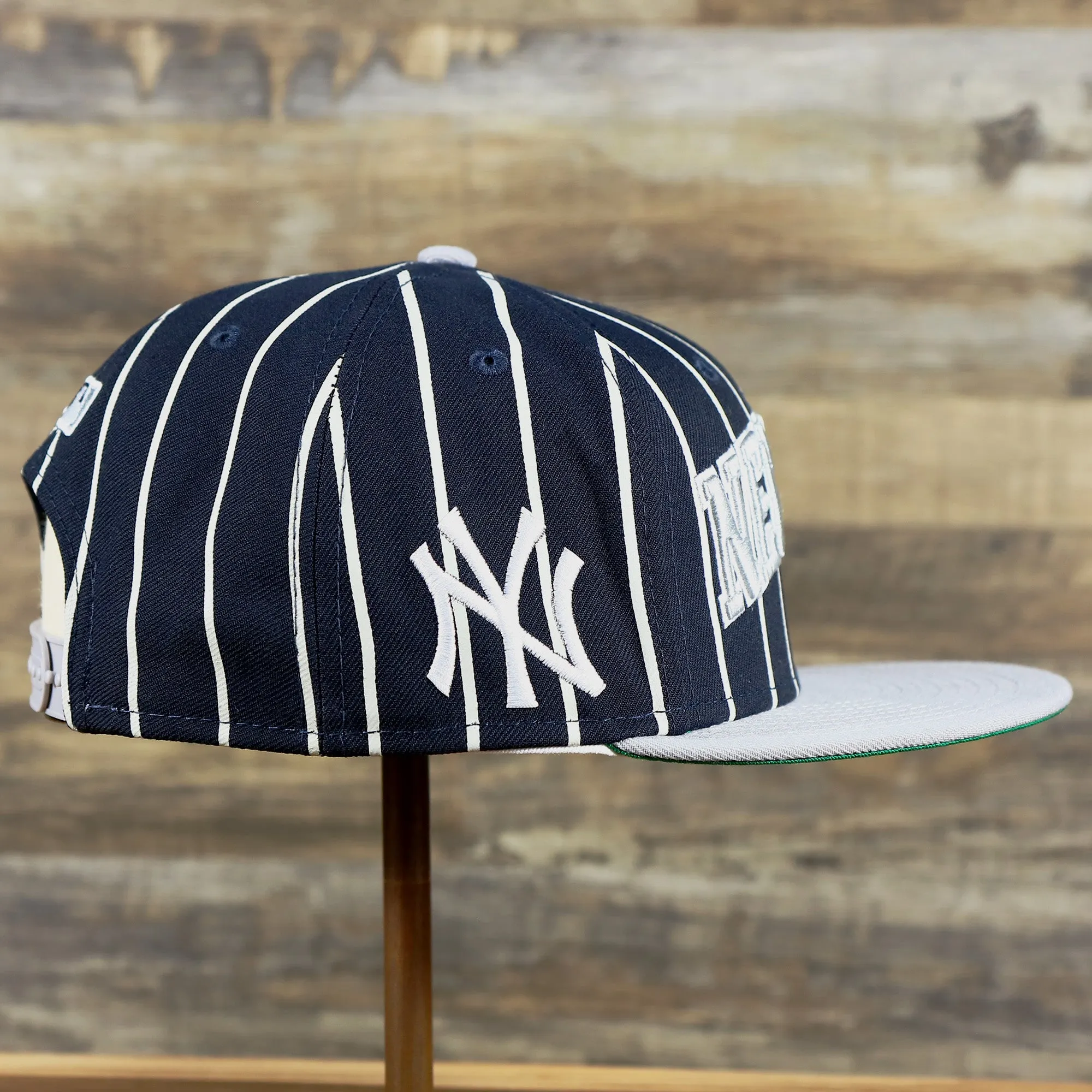 New York Yankees City Arch Striped 9Fifty Snapback Cap | Pin Stripe 9Fifty Cap