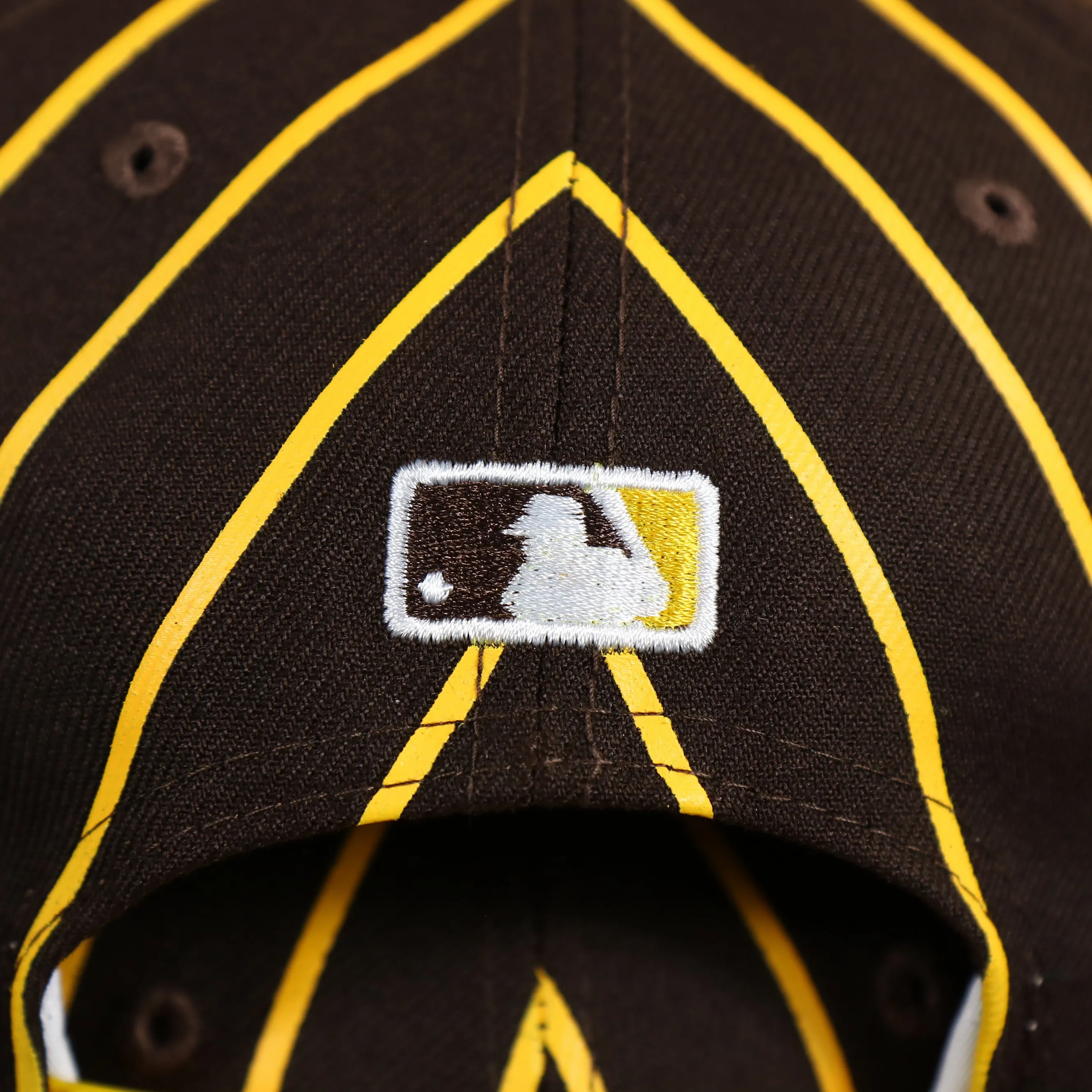 San Diego Padres City Arch Pinstripe Side Patch 9Fifty Snapback Cap | Brown 9Fifty Cap