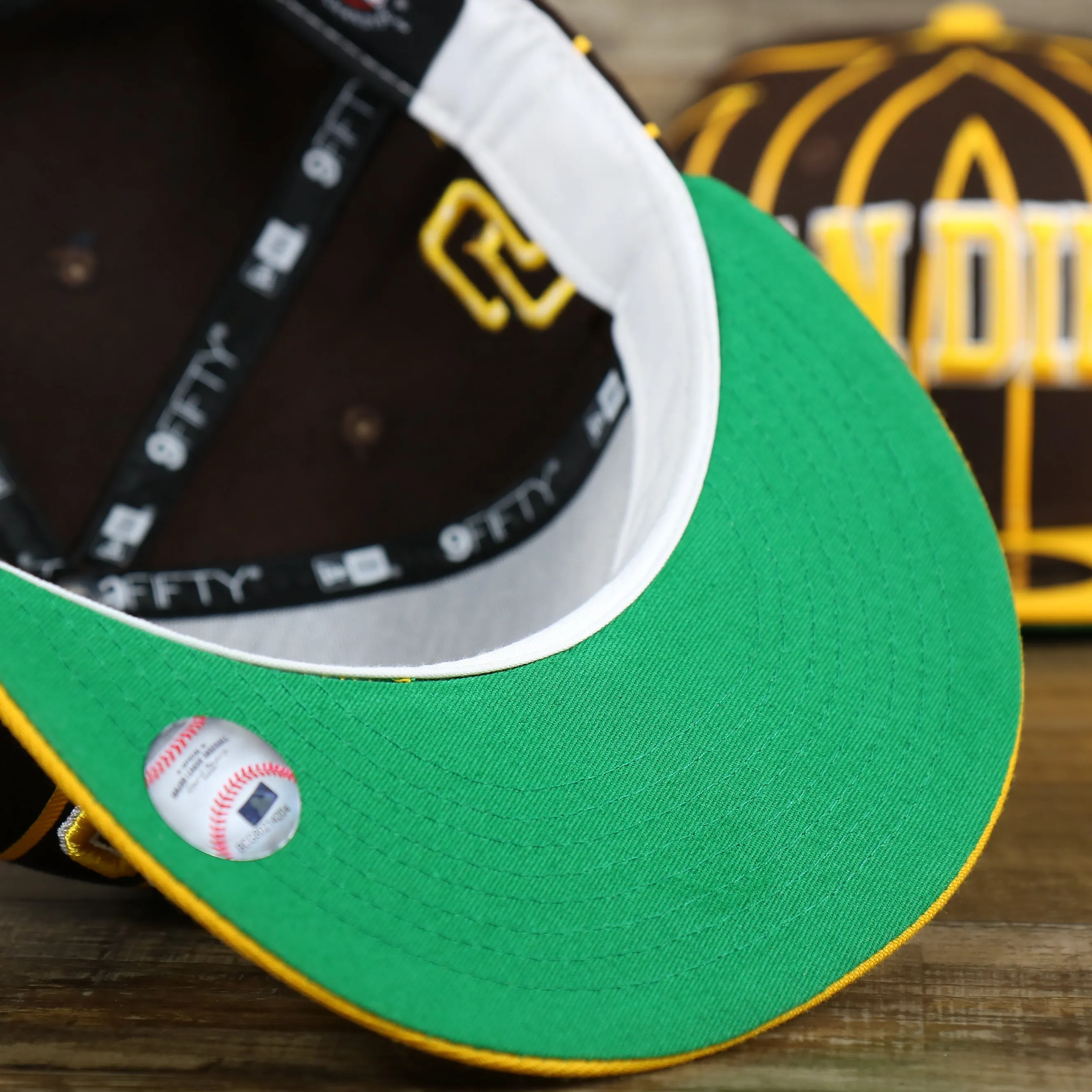 San Diego Padres City Arch Pinstripe Side Patch 9Fifty Snapback Cap | Brown 9Fifty Cap