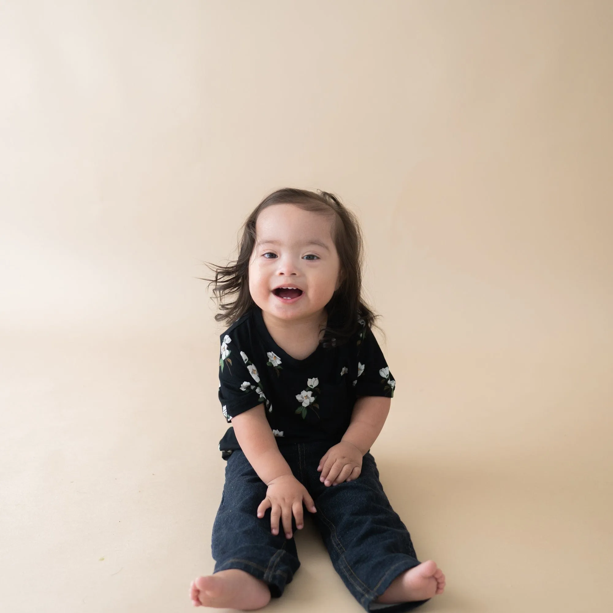 Toddler Crew Neck Tee in Small Midnight Magnolia