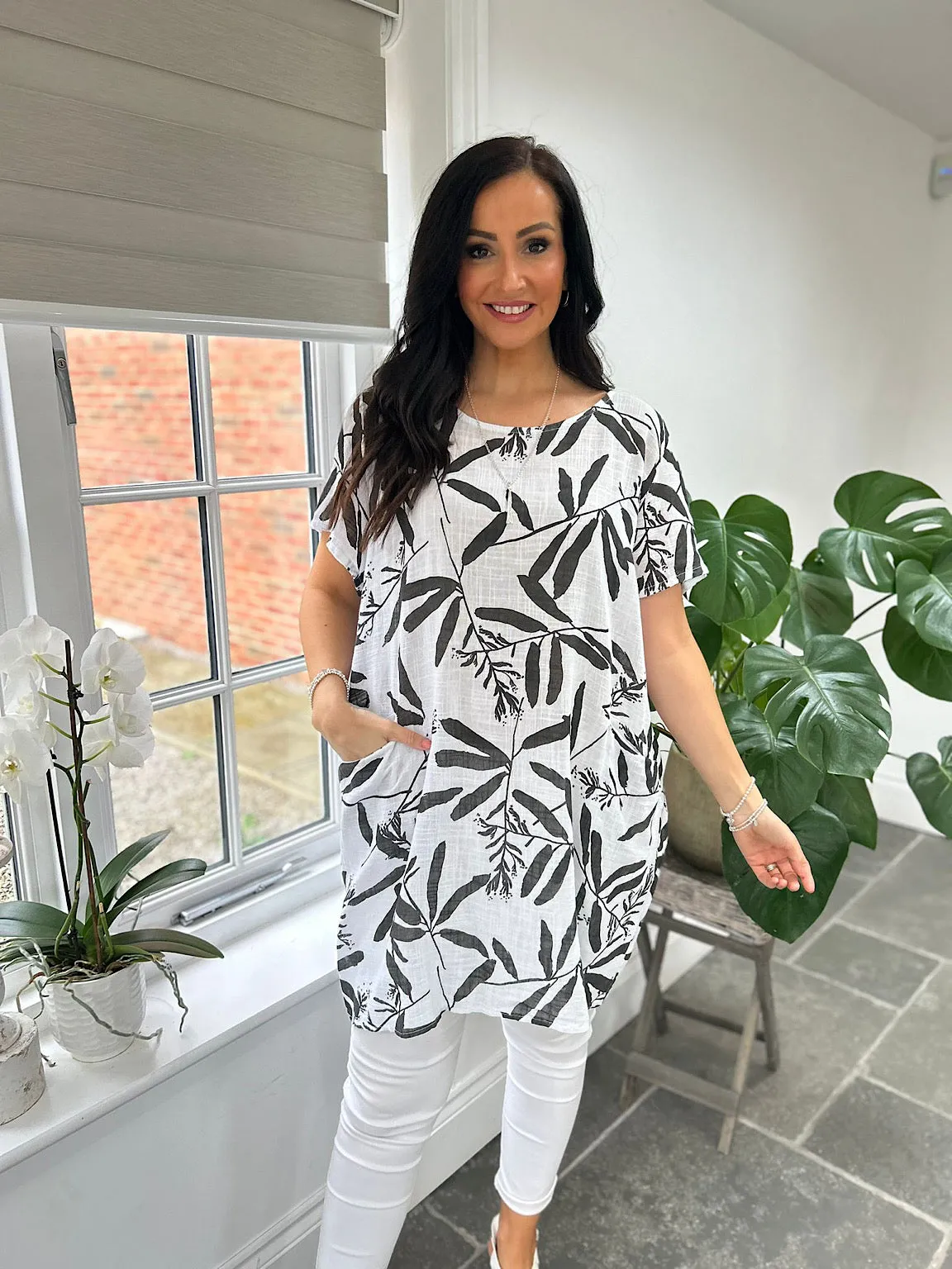 White Leaf Pattern Pocket Dress Rebecca